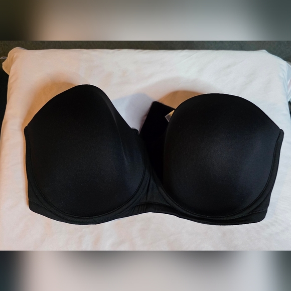 Wacoal Black Strapless Underwire Bra Size 38H - Picture 1 of 6